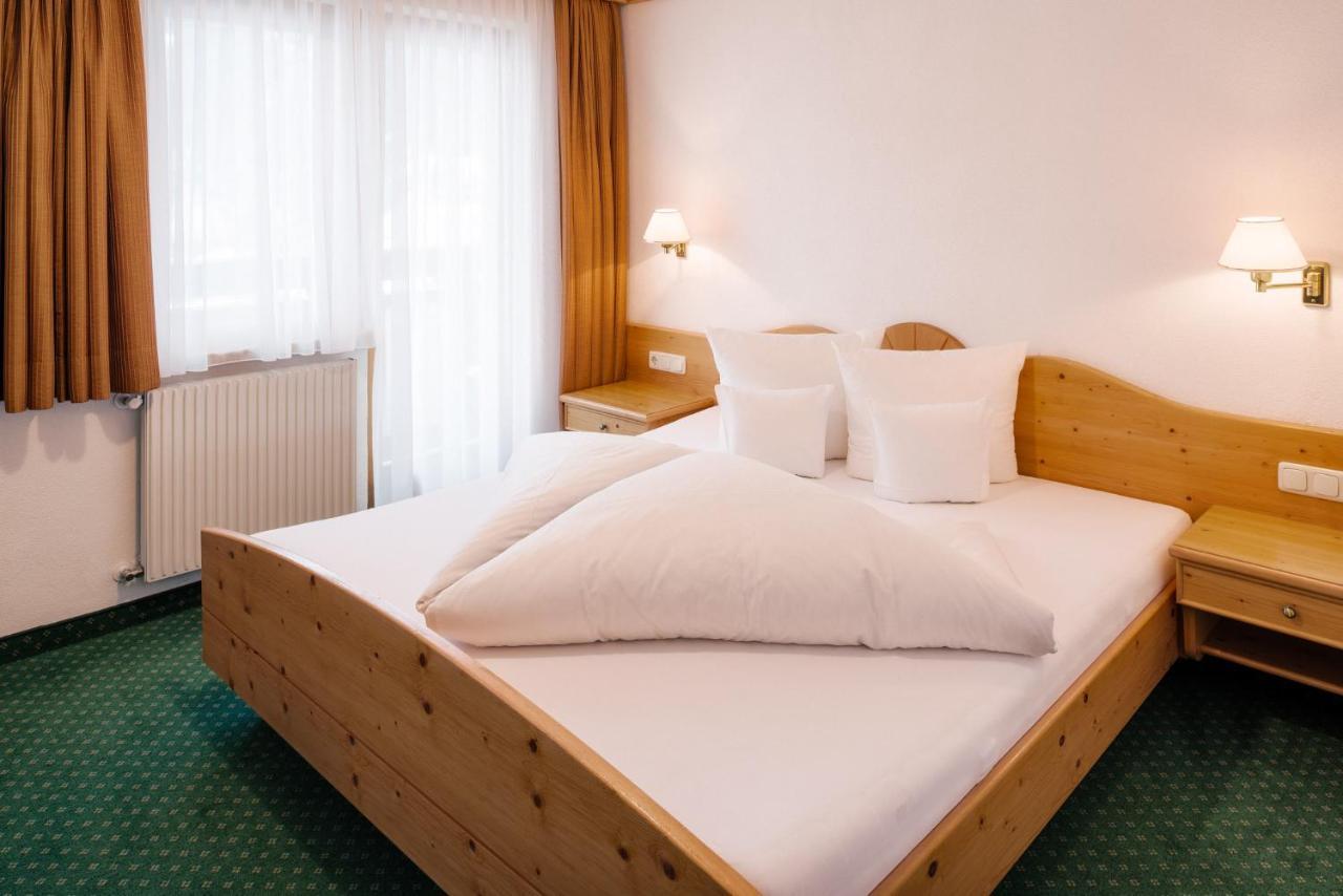 Hotel Regina سيرفاوس المظهر الخارجي الصورة