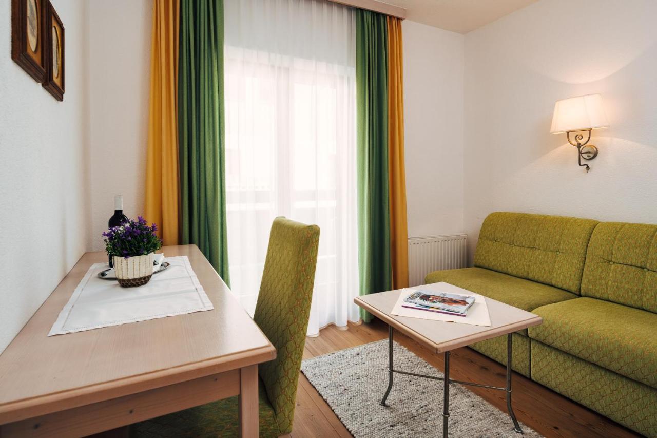 Hotel Regina سيرفاوس المظهر الخارجي الصورة